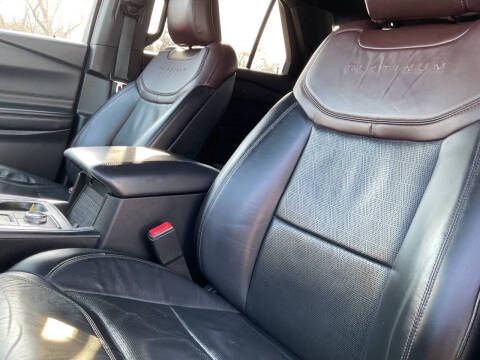 2020 Ford Explorer Platinum