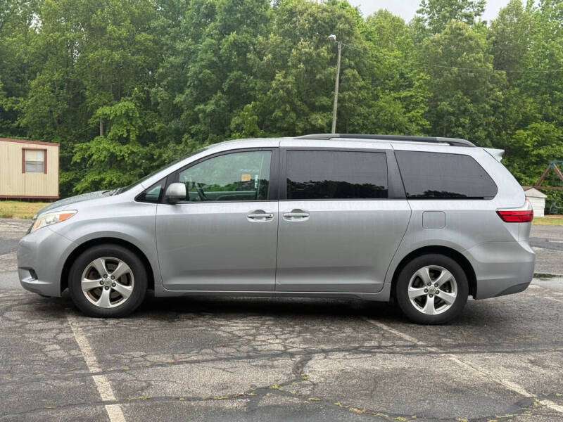 2017 Toyota Sienna