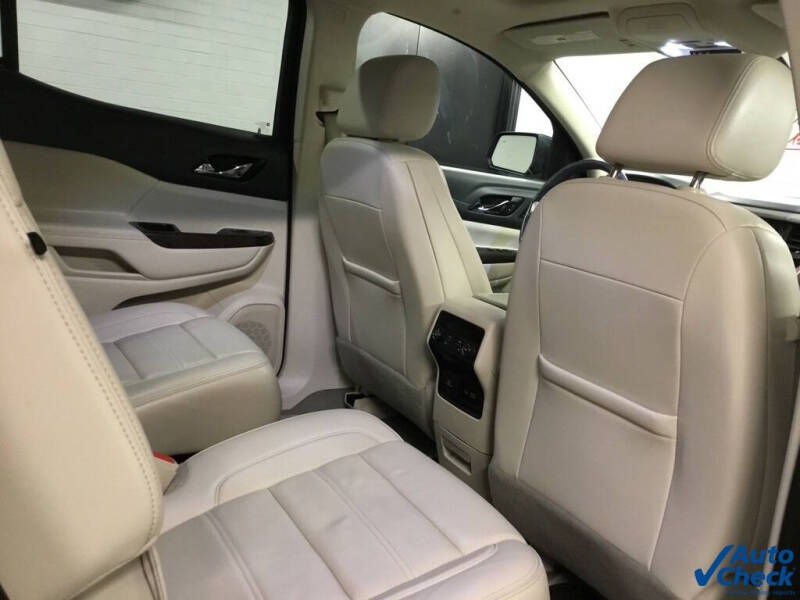 2020 GMC Acadia Denali