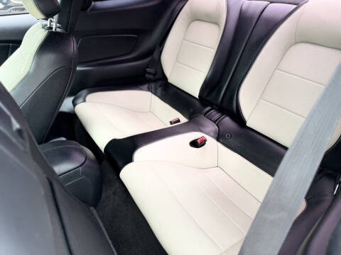 2017 Ford Mustang EcoBoost Premium