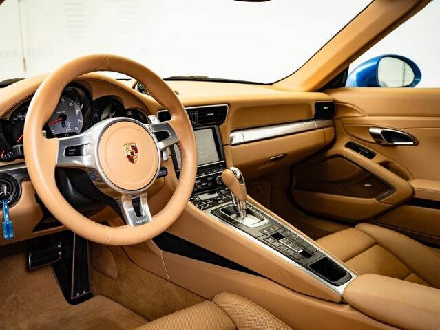 2015 Porsche 911 Carrera S