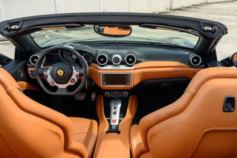 2015 Ferrari California T