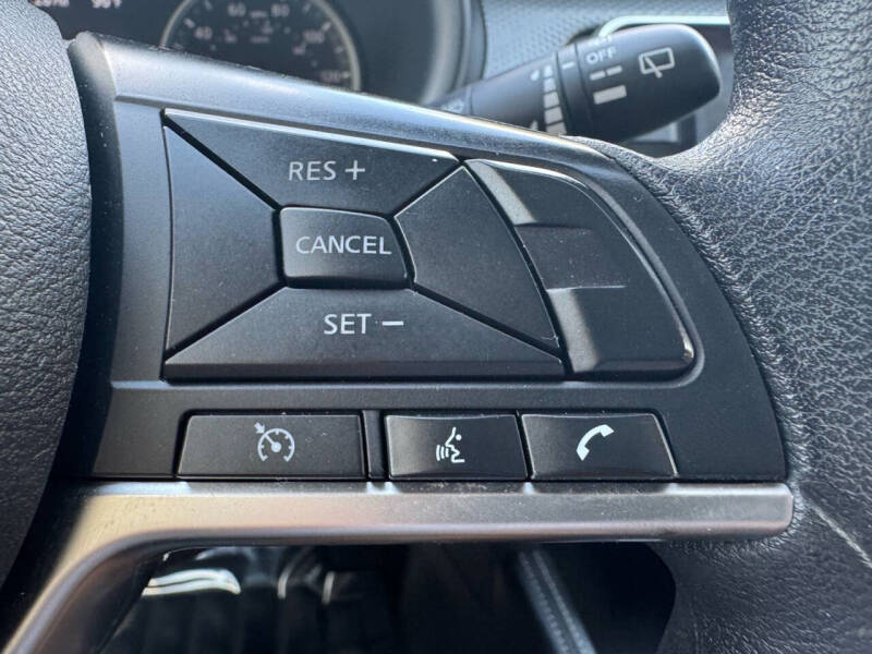 2019 Nissan Kicks SV