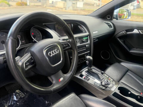 2011 Audi S5 4.2 quattro Premium Plus