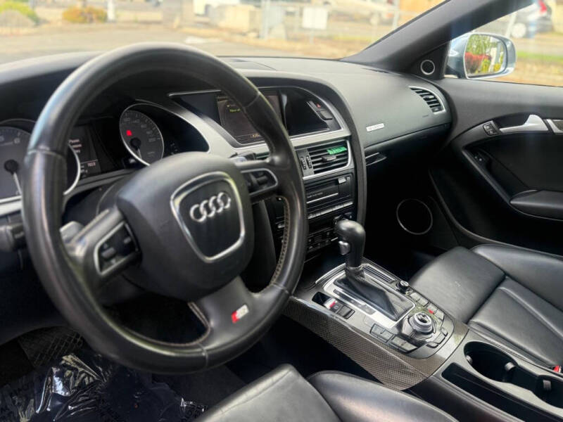 2011 Audi S5 4.2 quattro Premium Plus