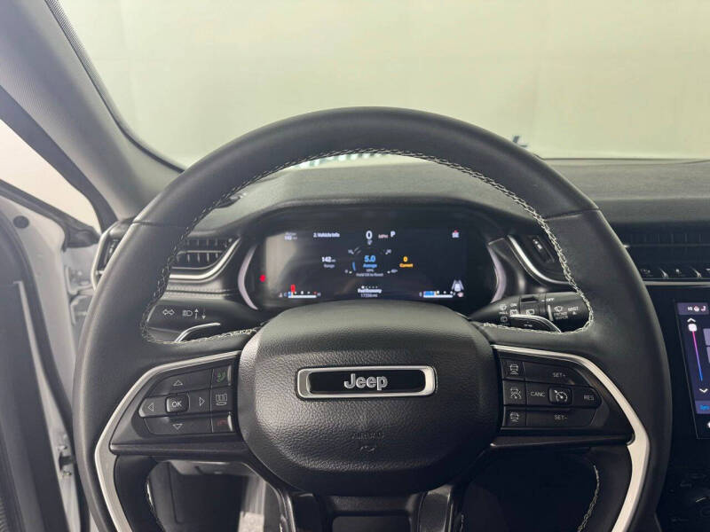 2023 Jeep Grand Cherokee Laredo