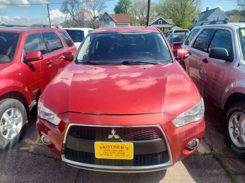 2012 Mitsubishi Outlander for sale at Brothers Used Cars Inc in Sioux City IA