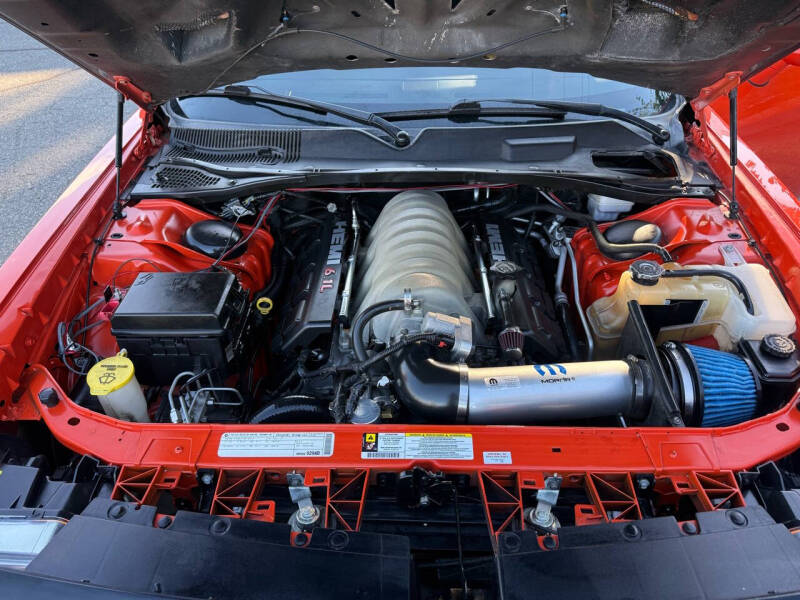 2010 Dodge Challenger SRT8