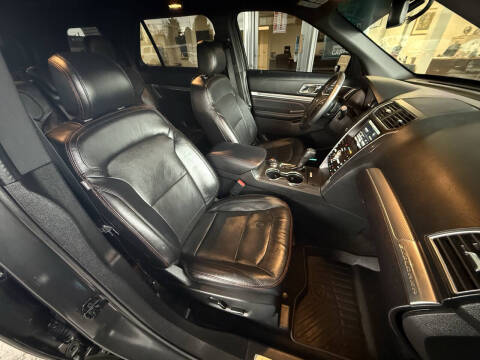 2016 Ford Explorer Sport