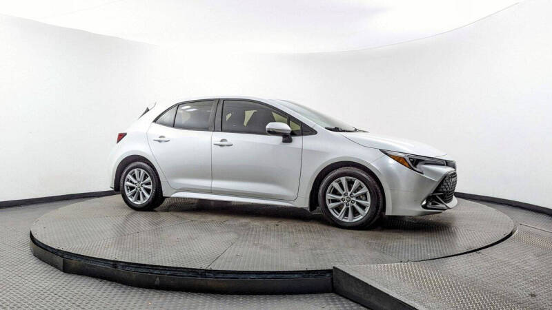 2023 Toyota Corolla Hatchback SE