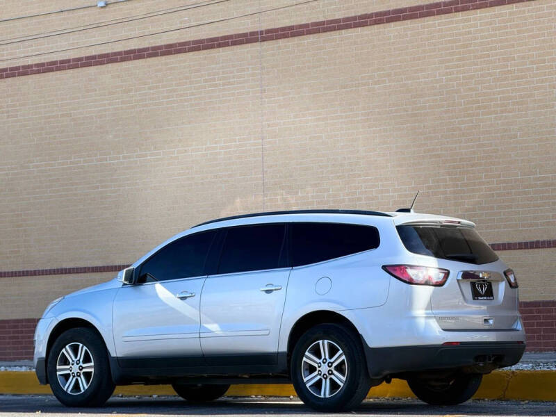 2017 Chevrolet Traverse LT