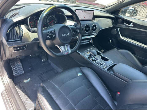 2022 Kia Stinger