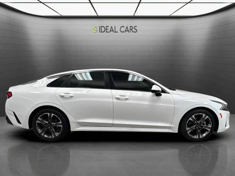 2021 Kia K5 EX