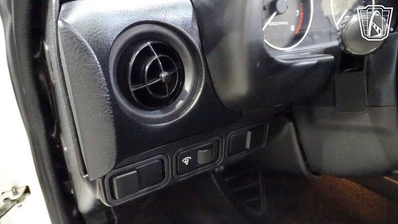 1991 Mazda MX-5 Miata