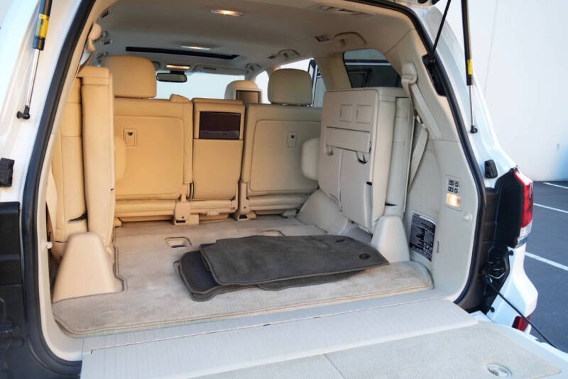 2013 Lexus LX 570