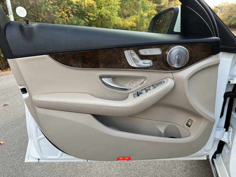 2018 Mercedes-Benz C-Class C 300