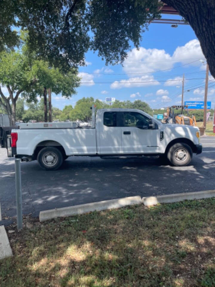 2017 Ford F-250 Super Duty for sale at AUSTIN PREMIER AUTO in Austin, TX