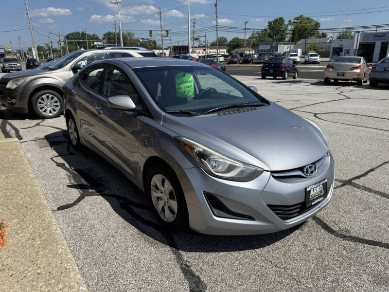 2016 Hyundai Elantra SE