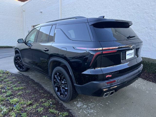 2024 Chevrolet Traverse LT