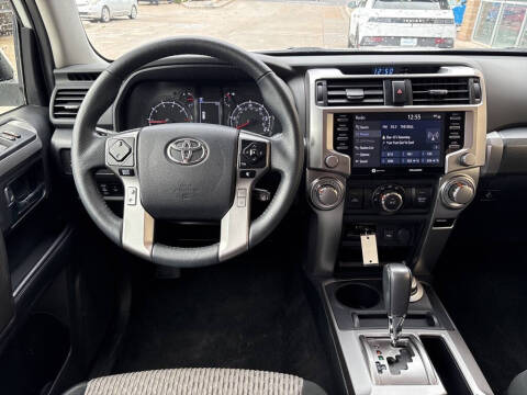 2024 Toyota 4Runner SR5