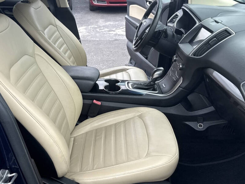 2017 Ford Edge SEL