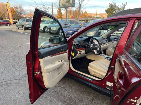 2011 Subaru Outback 2.5i Limited