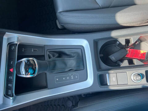 2020 Audi Q3 quattro S line Premium 45 TFSI