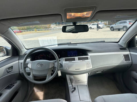 2009 Toyota Avalon XL