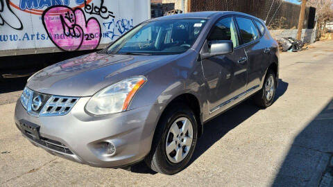 2011 Nissan Rogue for sale at Queen Auto Sales in Denver CO