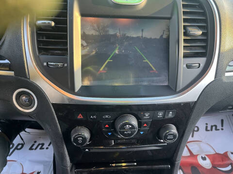 2011 Chrysler 300 Limited