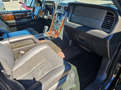 2012 Lincoln Navigator L