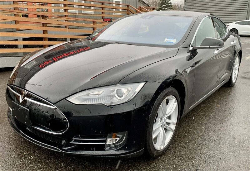 2015 Tesla Model S 85D