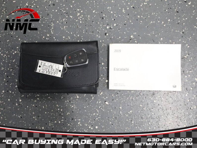 2019 Cadillac Escalade Luxury