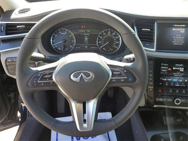 2025 Infiniti QX50 Luxe