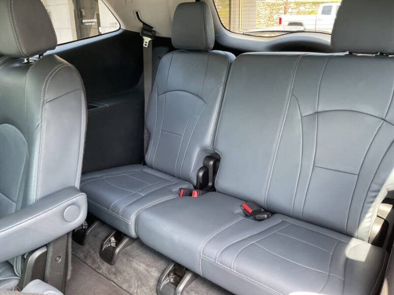2019 Buick Enclave Essence