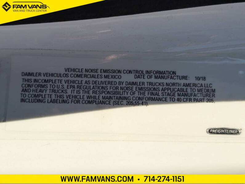 2019 Freightliner M2 106