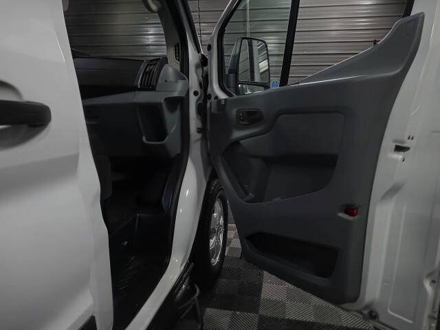 2019 Ford Transit