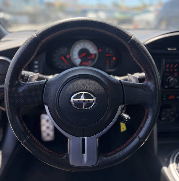2013 Scion FR-S
