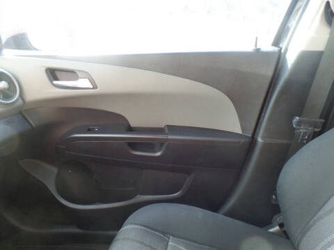 2015 Chevrolet Sonic LT Auto