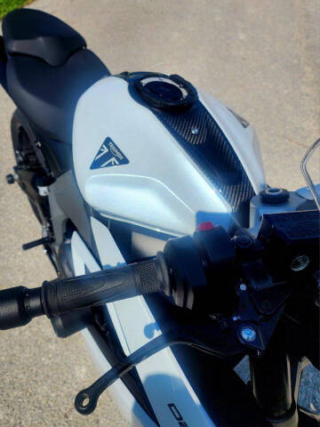 2025 Triumph DAYTONA 660