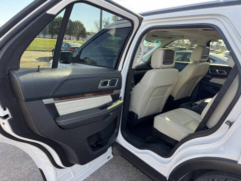 2016 Ford Explorer Platinum