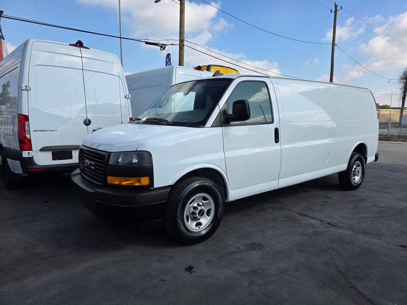 2019 GMC Savana 3500