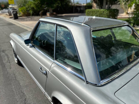 1969 Mercedes-Benz 280-Class