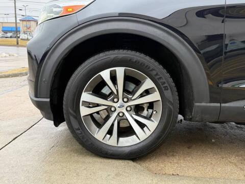 2020 Ford Explorer Platinum