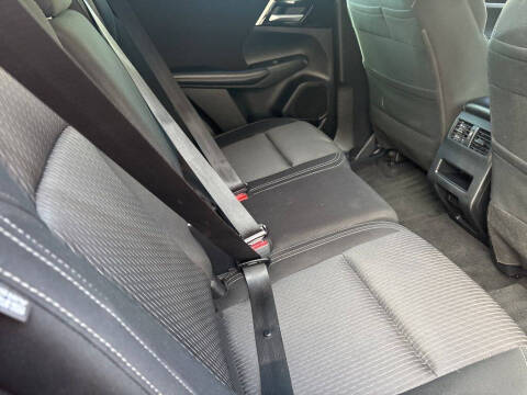 2023 Mitsubishi Outlander ES