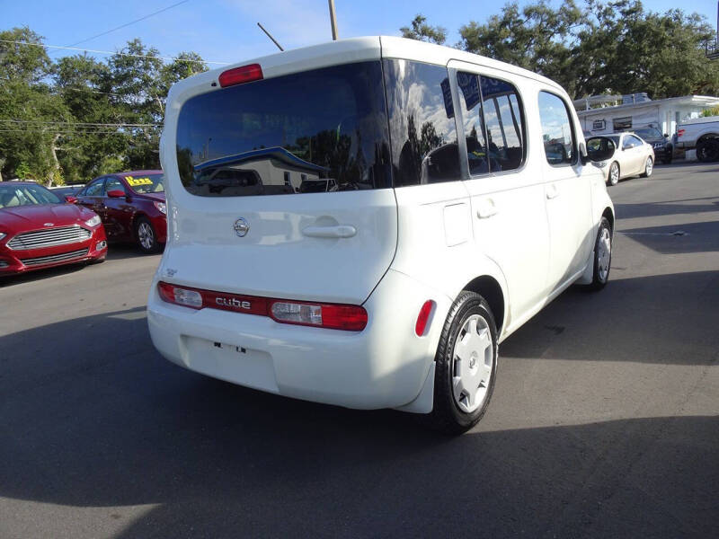 2010 Nissan cube 1.8