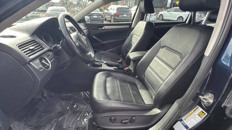 2015 Volkswagen Passat 1.8T Limited Edition