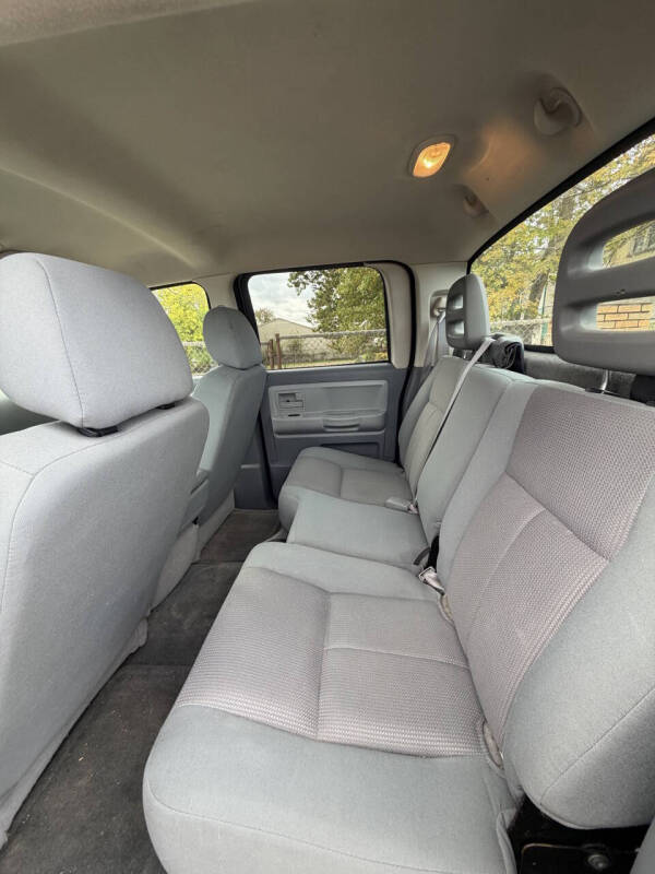 2005 Dodge Dakota SLT