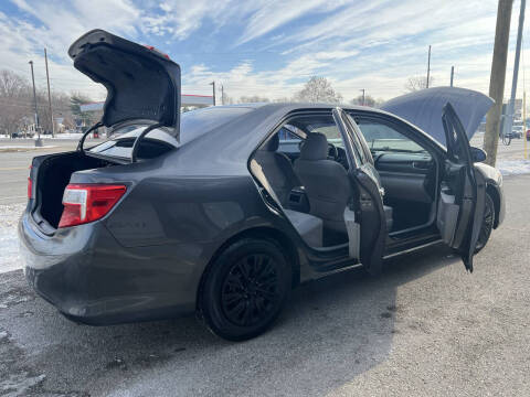 2013 Toyota Camry LE