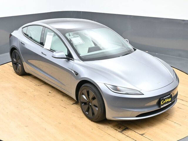 2025 Tesla Model 3 Long Range